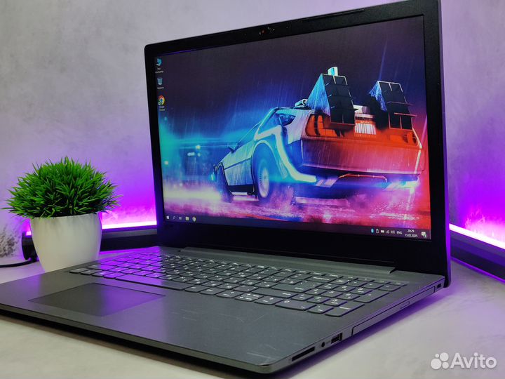 Быстрый ноутбук I3-8gen/SSD+HDD/8gb/FullHD