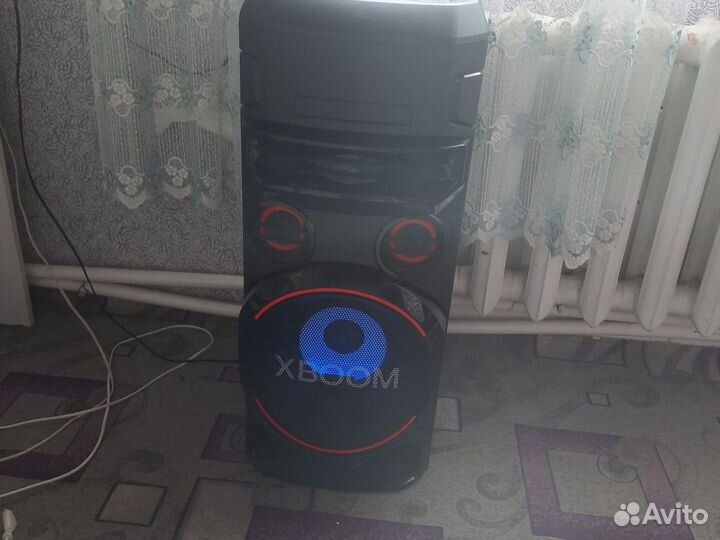 Музыкальная колонка lg