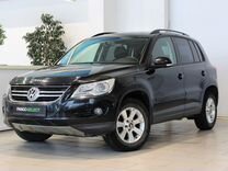 Volkswagen Tiguan 2.0 AT, 2009, 177 633 км, с пробегом, цена 1 190 000 руб.