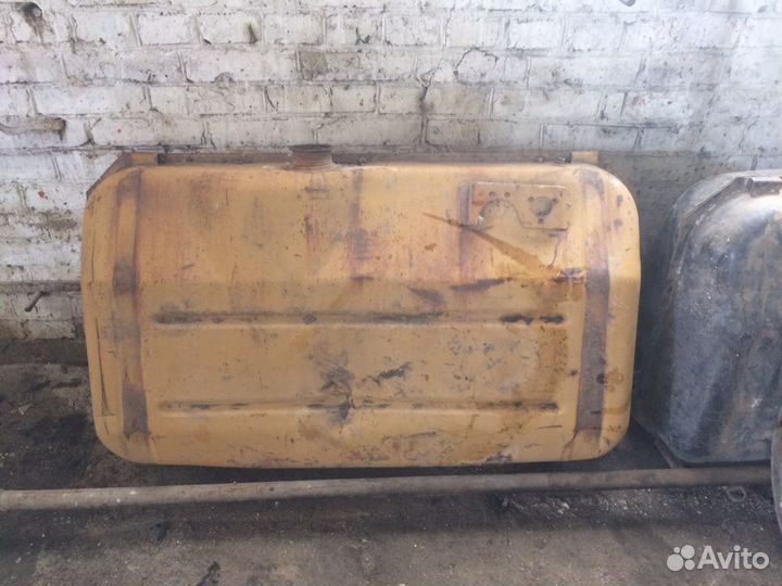 Топливный бак