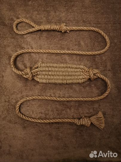 Праща: спортинвентарь / сувенирное изделие