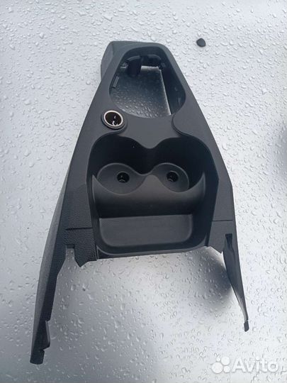 Консоль центральная Renault Logan 2