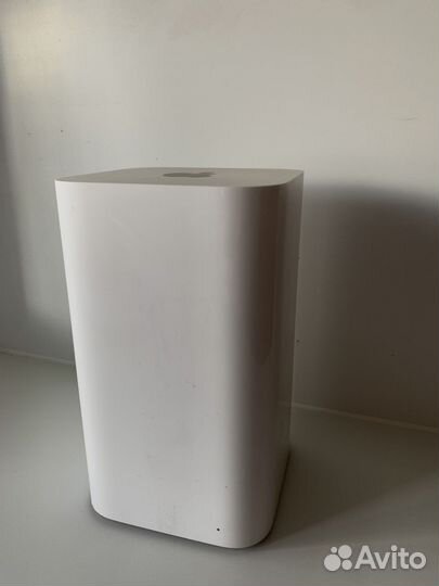 Airport time capsule