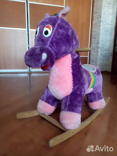 Детская качалка лошадь