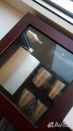 Новый набор рюмок,фляжка,кожаный чехол