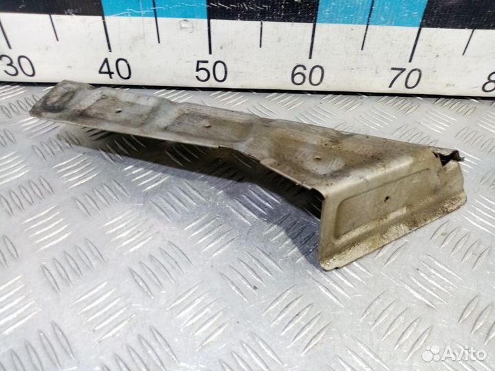 Б/У Экран тепловой#001