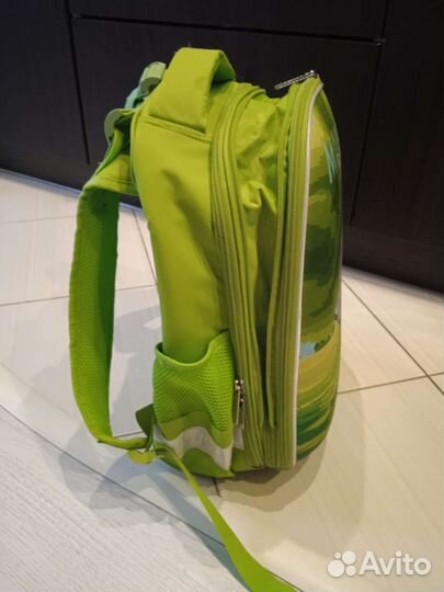 Рюкзак зелёный школьный
