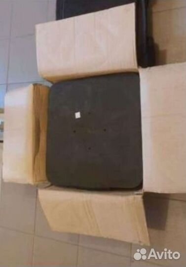 Диск литой автомобильный r18