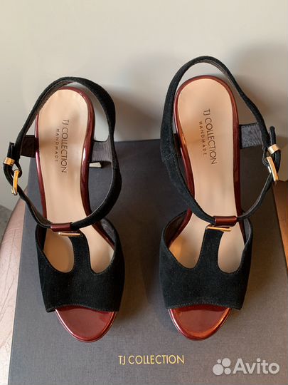 Босоножки женские