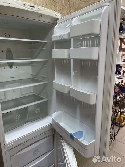 Холодильник LG Full No Frost