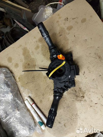 Подрулевой переключатель для Toyota Corolla 150