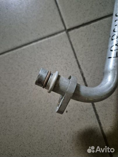 Трубка кондиционера Лада Ларгус K4M