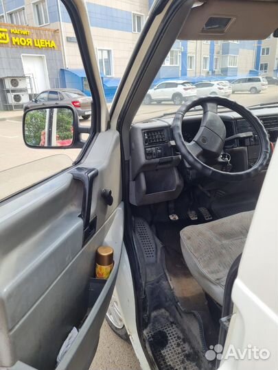 Volkswagen Transporter 2.4 МТ, 1995, 50 000 км