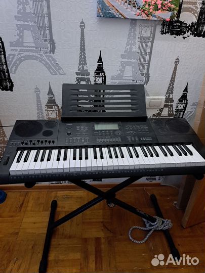 Синтезатор casio