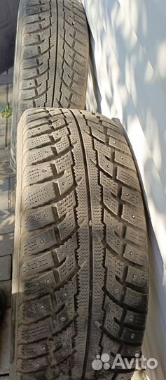 Kumho I'Zen RV KC15 235/60 R18 107T