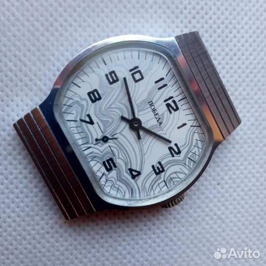 Часы Победа механические СССР наручные