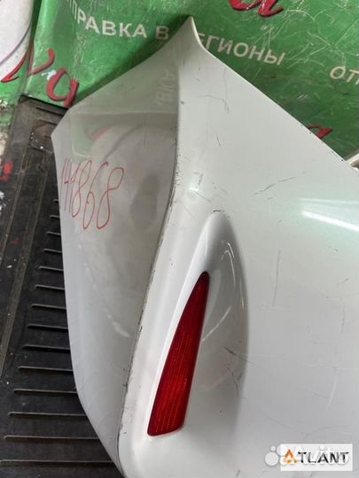 Бампер задний toyota aqua