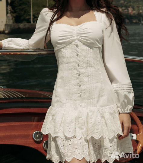 Платье lichi мини с кружевными волнами на юбке