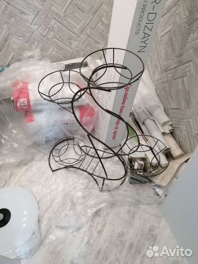 Подставка для цветов напольная металлическая