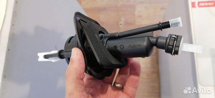 Главный цилиндр сцепления Ford Focus 2,Mazda 3,S40