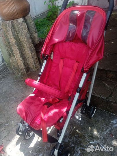 Прогулочная коляска