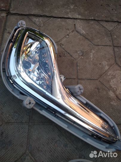 Hyundai Solaris противотуманная фара