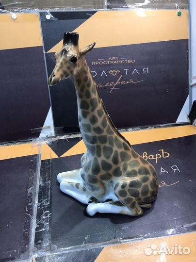Статуэтка жираф лфз