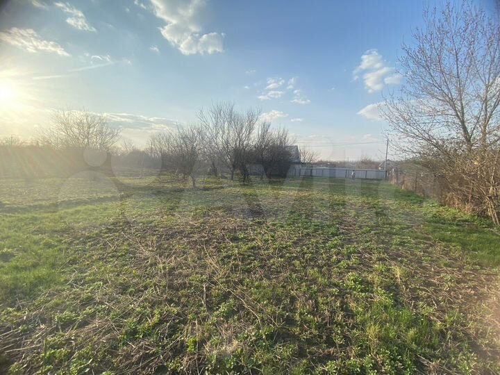 Дача 20 м² на участке 10 сот.