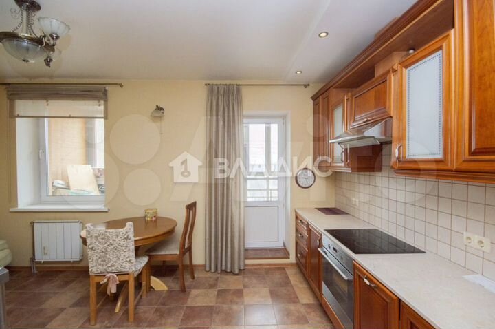 3-к. квартира, 88 м², 10/17 эт.