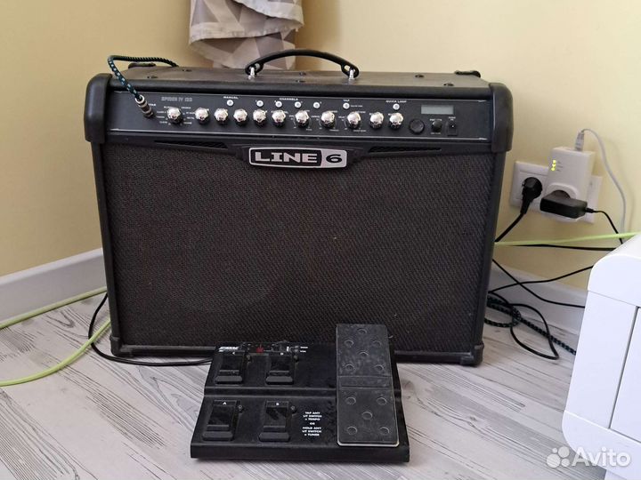 Гитарный комбоусилитель бу line6 spider 4 120