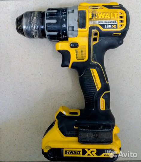 Дрель-шуруповерт dewalt DCD 791