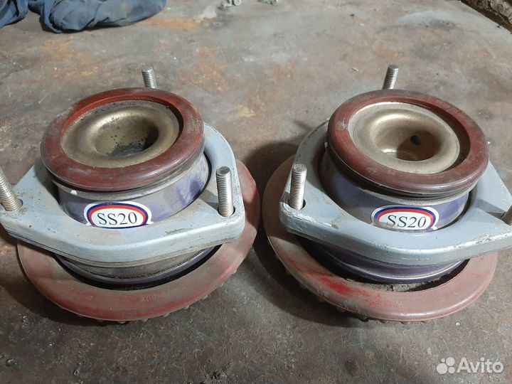 Опорные подшипники ss20