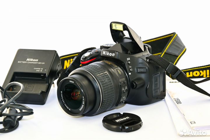 Nikon D5100 16.2MP цифрозеркалка Kit AF-S VR 18-55