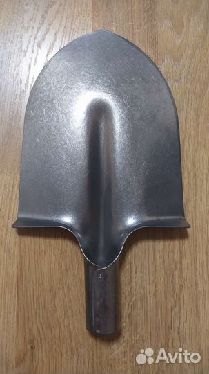 Лопата титановая садовая