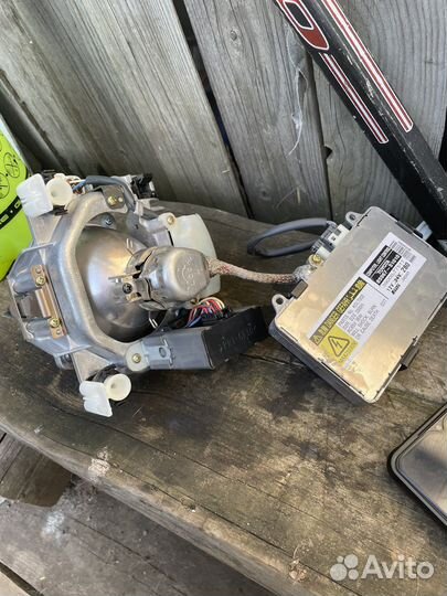 Блок розжига ксенона lexus/Toyota