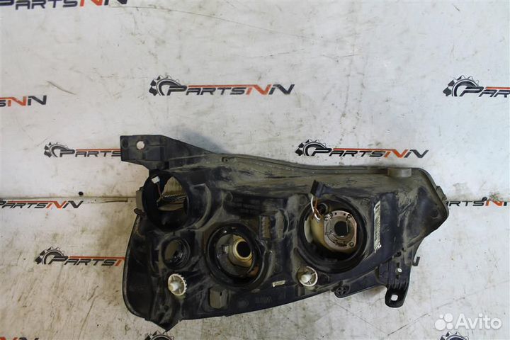 Фара правая Опель Корса С