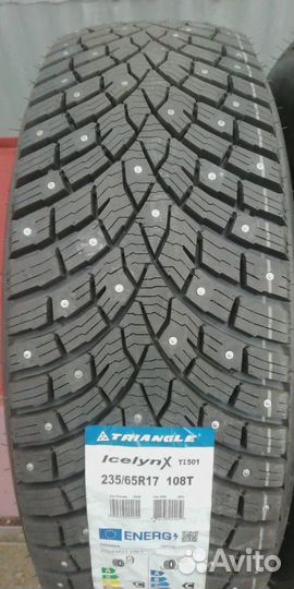 Triangle IcelynX TI501 235/65 R17 108T