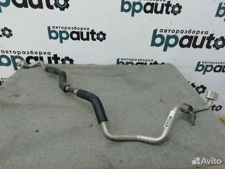 Трубка кондиционера 92450-JN20A Nissan Teana 32