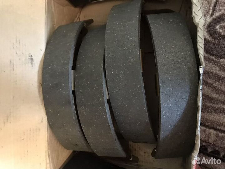 Колодки тормозные барабанные (фирма ABS 8866)