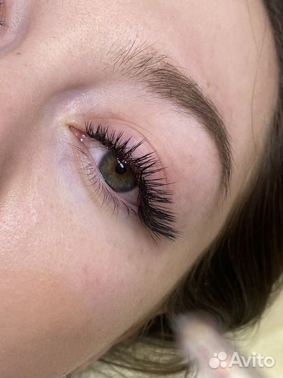 Наращивание ресниц на дому