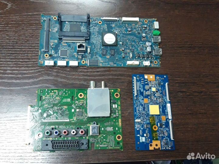 Телевизор Sony KDL-50W705B (по блочно)