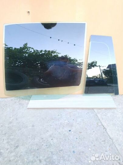 Стекла на заднюю дверь Форд Фьюжн