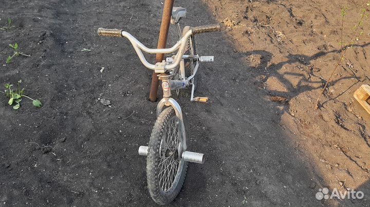 Трюковой велосипед бмх