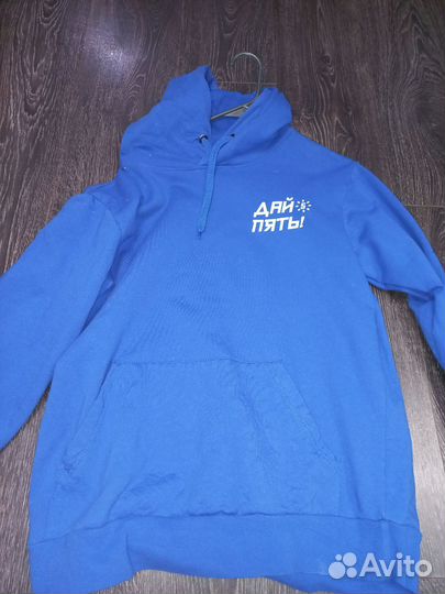 Толстовка мерч 