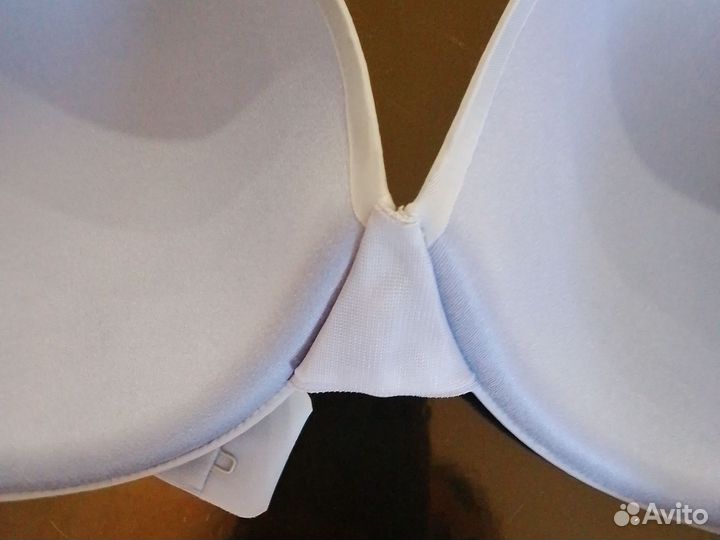 Бюстгальтер calvin klein 36 D