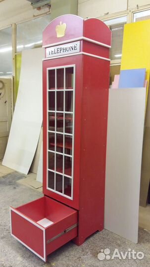 Красная Телефонная Будка Шкаф в детскую London-18