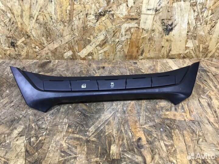 Блок кнопок LADA Vesta универсал 1.6 2019