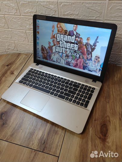 Быстрый/asus/Core i3/Geforce 920MX/OZU 6GB