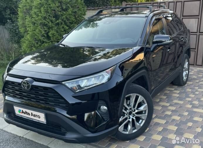 Toyota RAV4 2.5 AT, 2019, 30 000 км