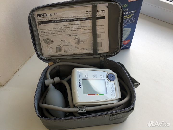 Тонометр полуавтоматический новый и б/у